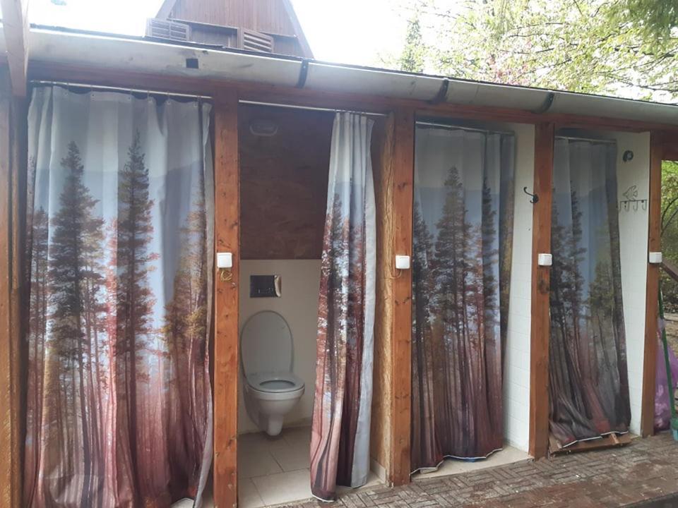 Jurta Az Erdo Mellett Dezsaval-Keresz-Tanya Hotel Pilisszentkereszt Exterior photo